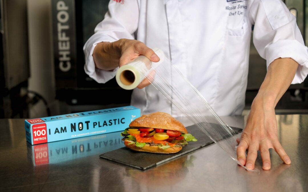 I Am Not Plastic, el emprendimiento chileno que promete eliminar los plásticos de un solo uso